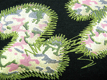 Jean-Applique with Puff